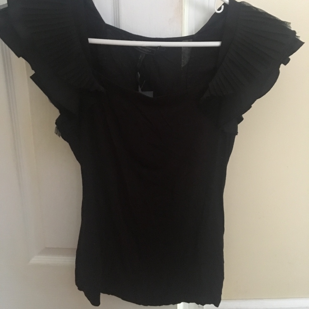 BCBG MaxAzaria Short Sleeve Blouse- Black